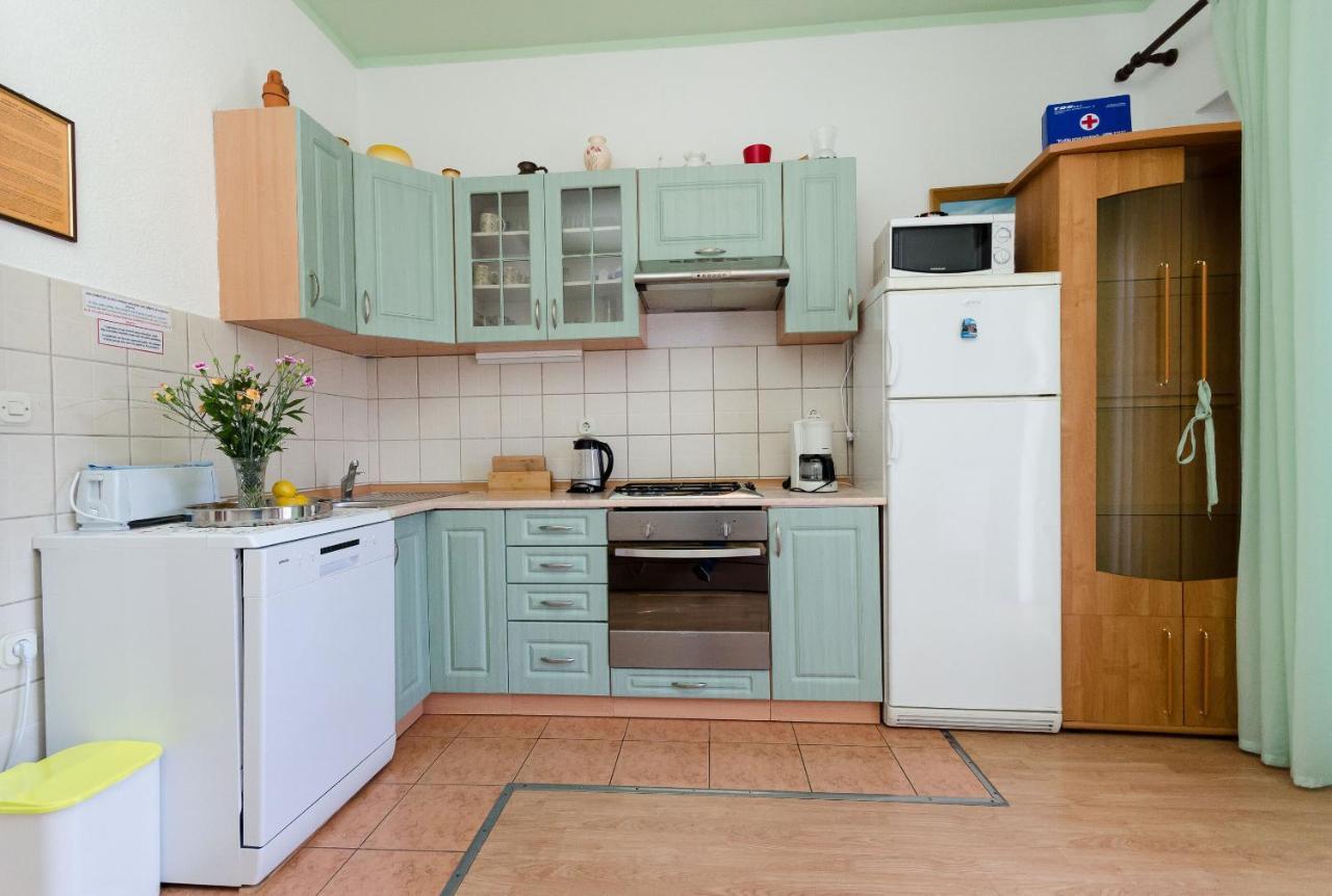 Apartments Mijatovic Lopar Ngoại thất bức ảnh