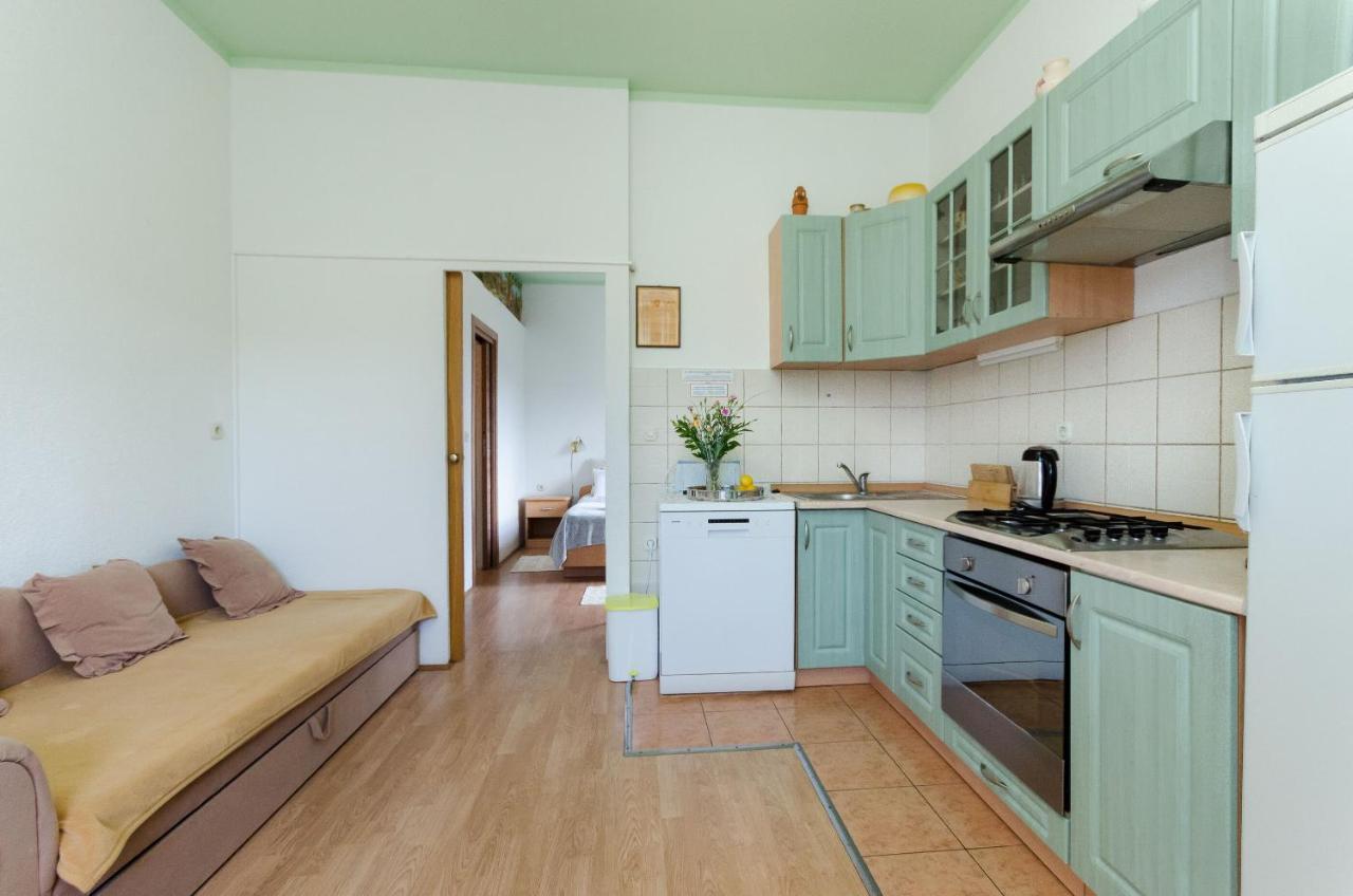 Apartments Mijatovic Lopar Ngoại thất bức ảnh