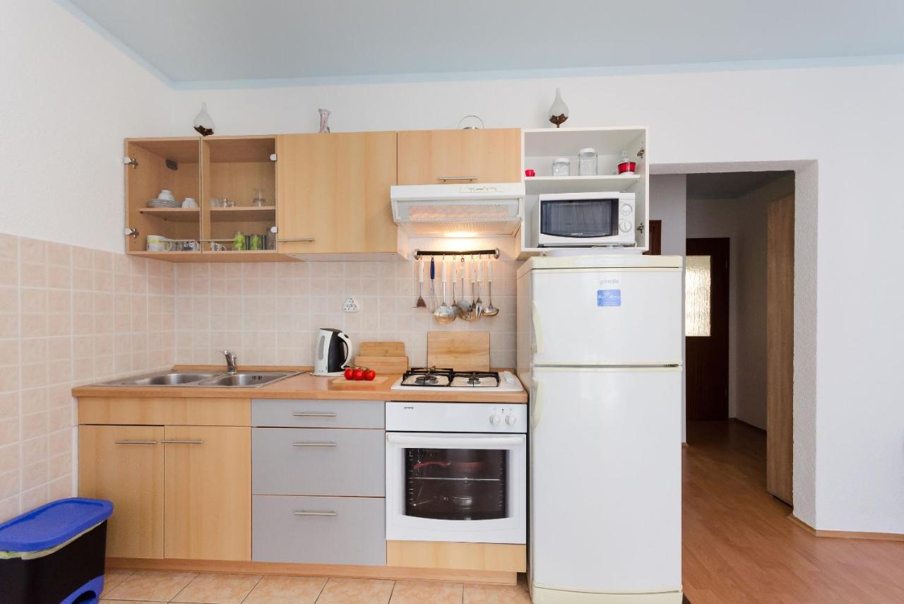 Apartments Mijatovic Lopar Ngoại thất bức ảnh